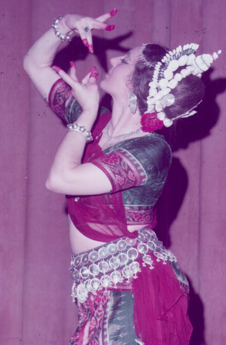 Tara danse Baiser